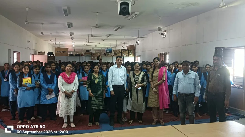 करियर काउंसलिंग सत्र में विद्यार्थियों को दिए सफलता के मंत्र